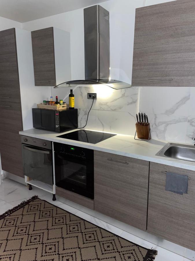 By Neptune - Appartement Rustique Jacuzzi Bondy Luaran gambar